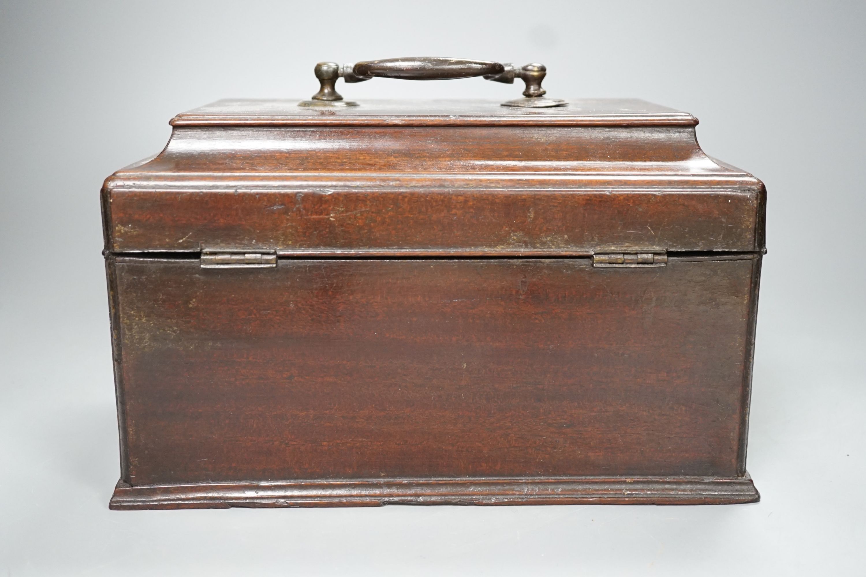 A Georgian mahogany tea caddy (feet missing) - 16cm high